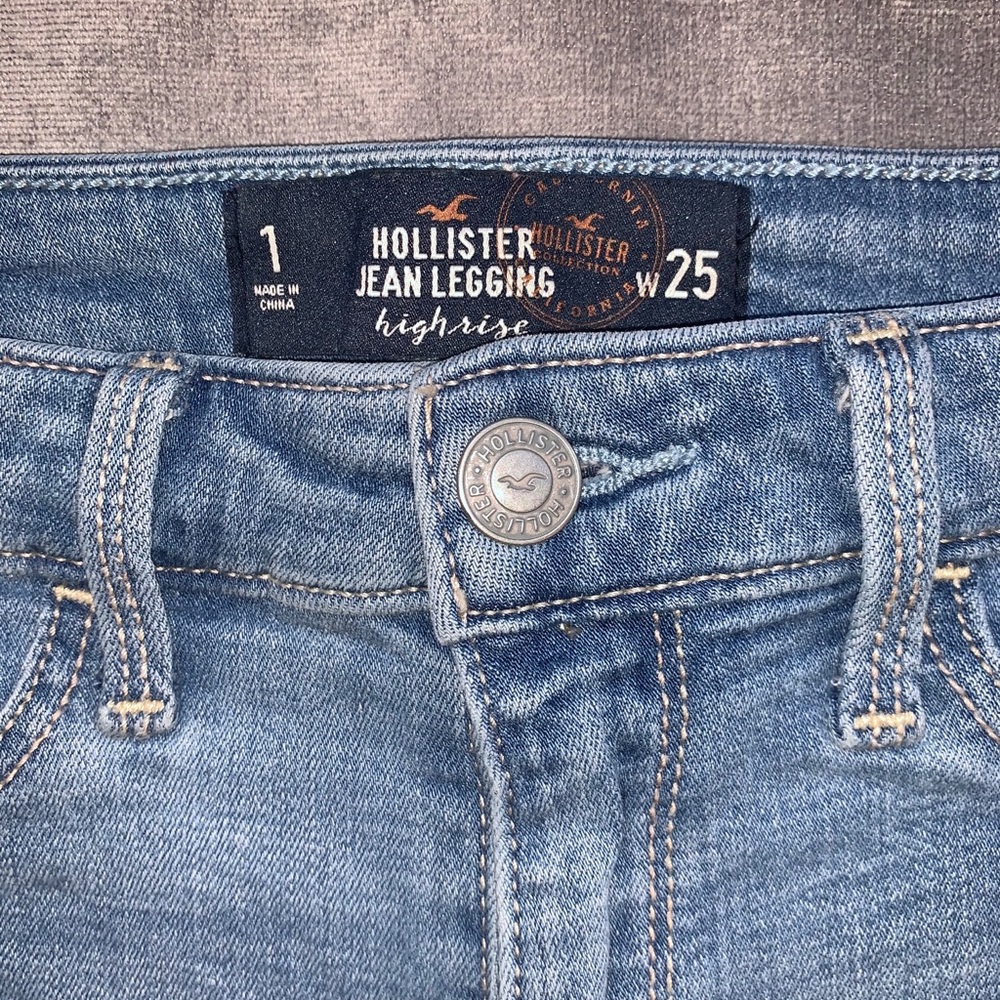 SUPER SOFT HIGH RISE JEANS - Picture 4 of 4